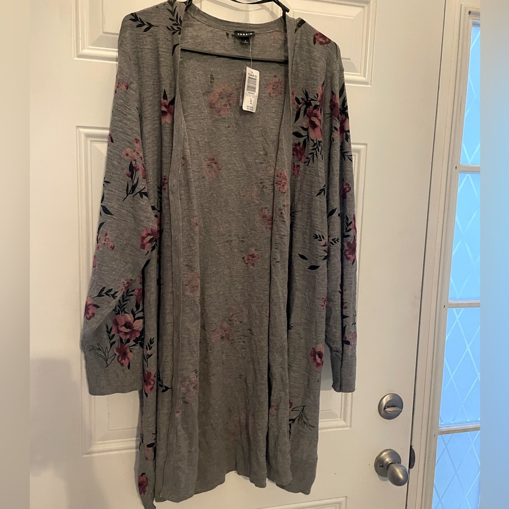 NWT Torrid cardigan duster Size 4